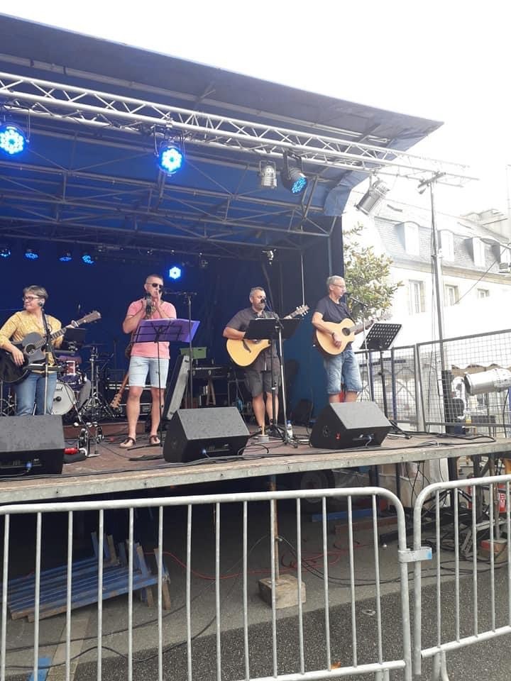Foire aux moules de Lannilis en 2019 - Béa, Loic, Jeff et Alain